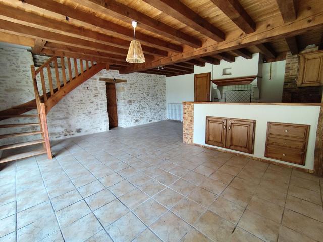 Location House D 58, Nanteuil