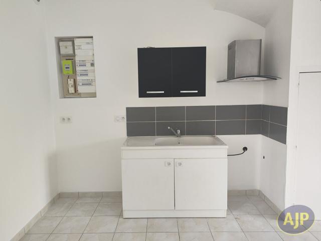 Location House D 67, Prunay Cassereau