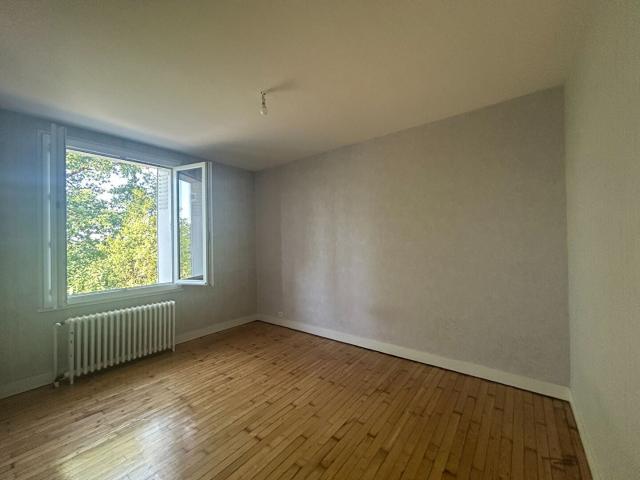 Location House D 7, Saint Pierre d'Exideuil