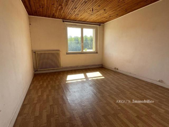 Location House D 7, Saint Pierre d'Exideuil