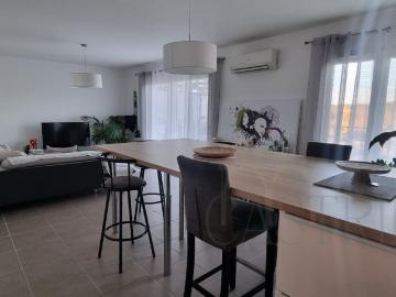 Location House Grand Rue Louis Bouis, Sussargues