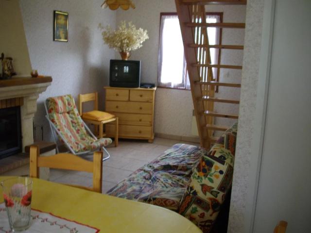 Location House Impasse du Chant du Coq, Lacave