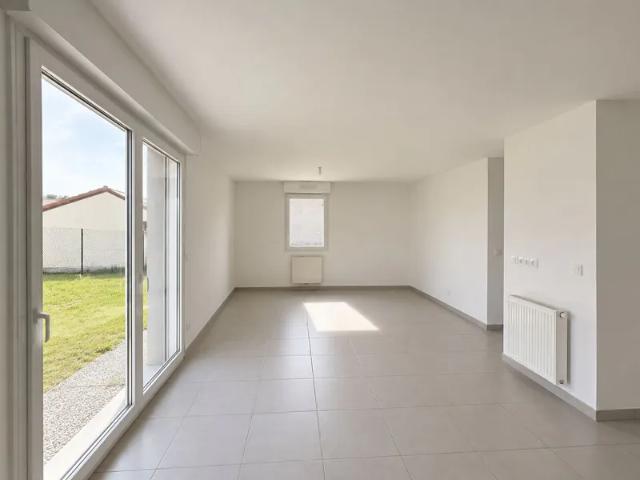 Location House Impasse des Bergères, Montrond les Bains
