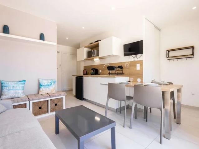 Location Appartement Impasse Édouard Herriot, Valras Plage