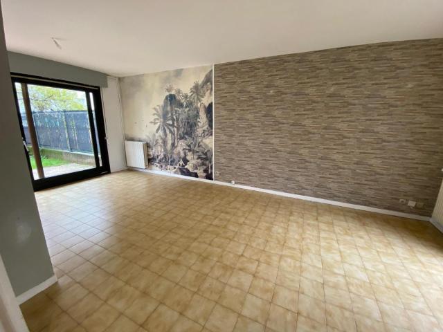 Location House Montée Bon Accueil, Vienne