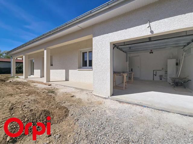 Location House Montée Saint Romain, Nivolas Vermelle