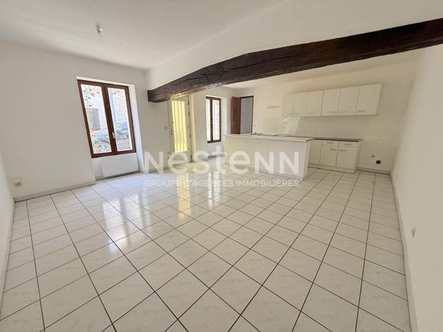 Location House Place Albert Boivin, Chabris