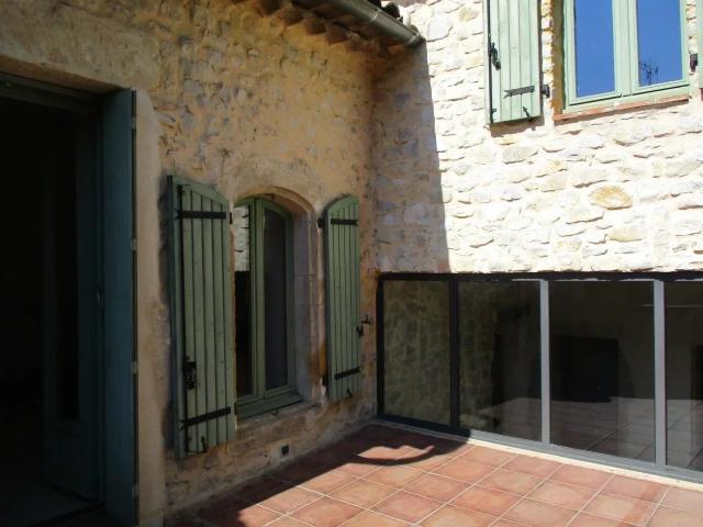 Location House Place de la Mairie, Maruéjols lès Gardon