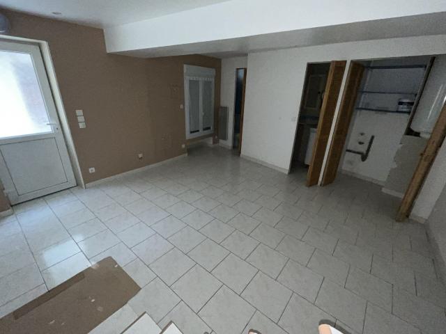 Location House Place De La Poste, Gigean