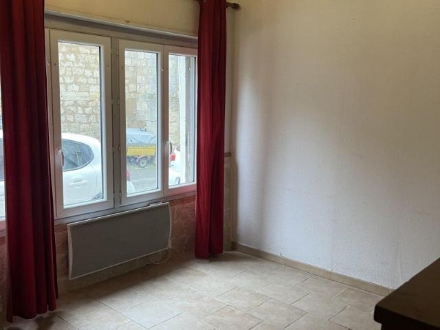 Location House Place du Château, Miradoux