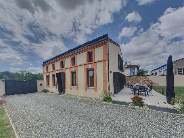 Location House Place du Lioran, Colomiers