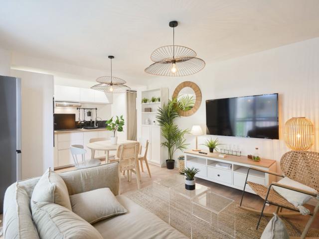 Location House Place Sainte Claire, Reims