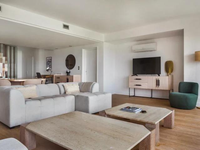 Location Appartement Rue Robert de Flers, Paris
