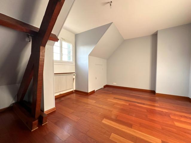 Location House Route Centrale, Saint Germain en Laye
