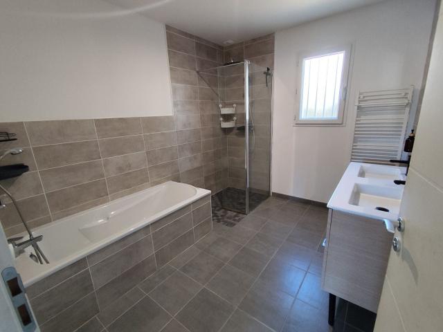 Location House Route de Bellat, Ardentes