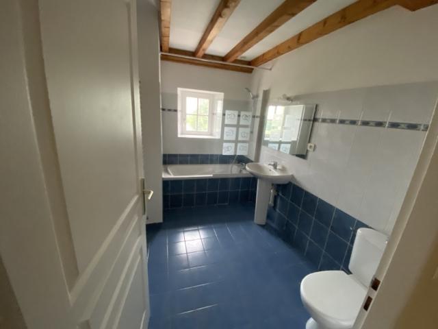 Location House Route de Civens, Salvizinet