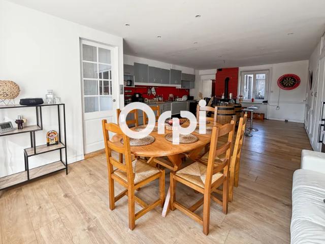 Location House Route de Feurs, Souzy