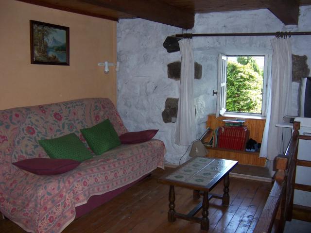 Location House Route de Hugons, Mars
