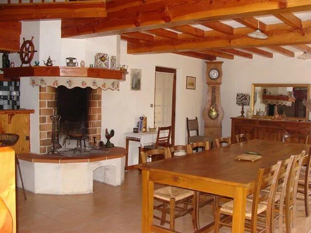 Location House Route de la Bastide, Puycalvel