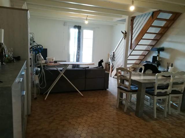 Location House Route de la Martinière, Saint Georges des Coteaux