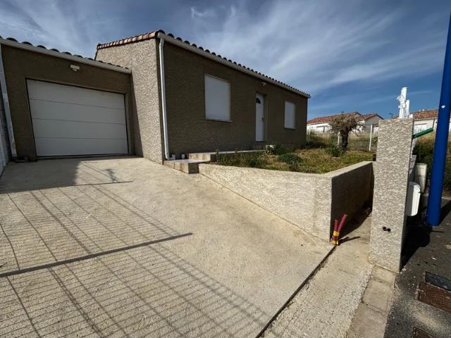Location House Route de Montredon, Berriac