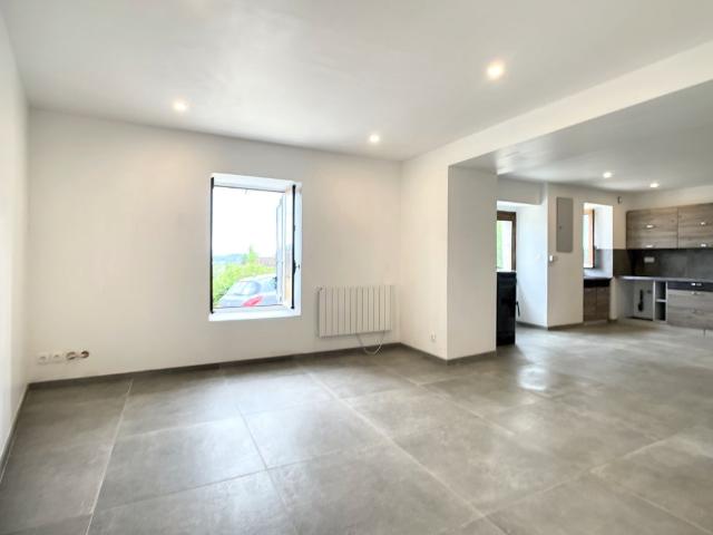 Location House Route de Morestel, Brangues