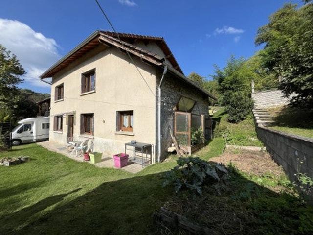 Location House Route des Loyes, Courtenay