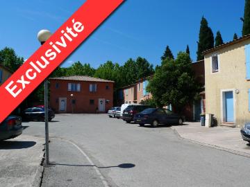 Location House Route des Mayons, Le Luc
