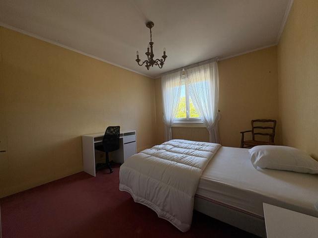 Location House Route des Petits Bois, La Couronne