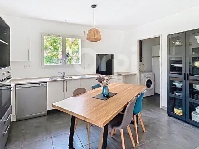 Location House Route des Plateaux, Terrasson Lavilledieu