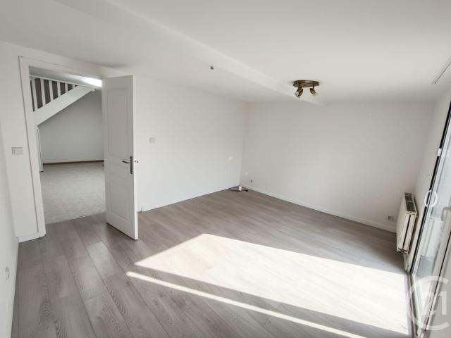 Location House Route d'Évry, Leudeville