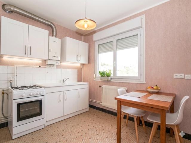 Location Appartement Route du Canal, Écuisses