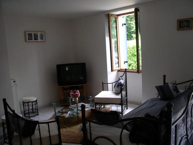 Location House Route du Château de la Côte, Biras