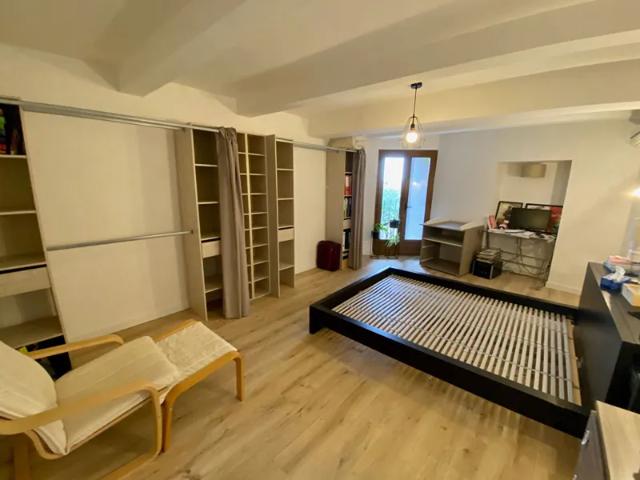 Location House Rue Coluche, Ouveillan