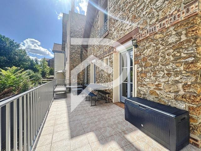 Location House Rue Camille Desmoulins, Choisy le Roi