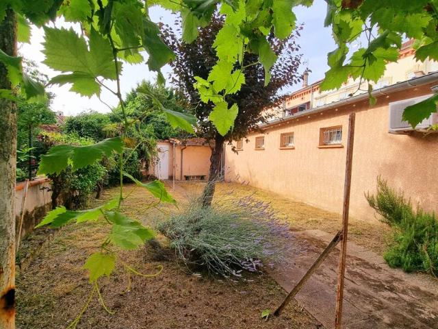 Location House Rue Charcot, Albi
