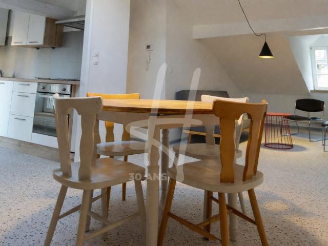 Location Appartement Rue Amalaire, Metz