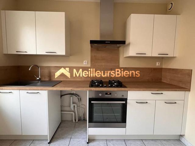 Location House Rue Andrée Dupeyron, Luisant