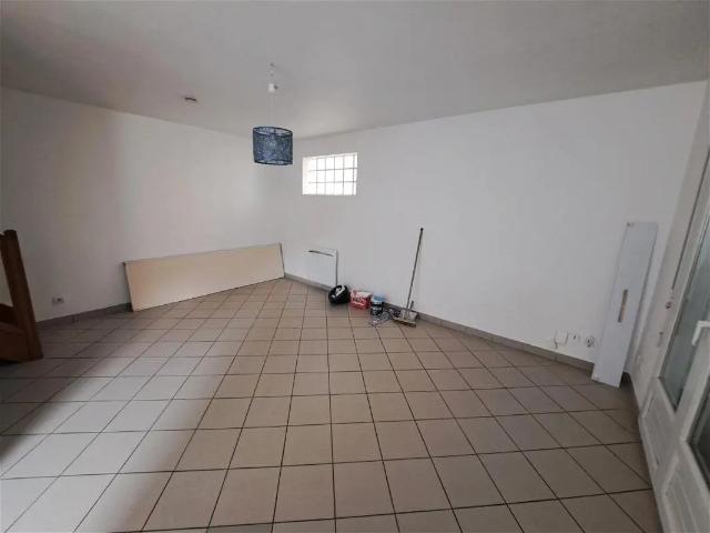 Location House Rue Gambetta, Genas