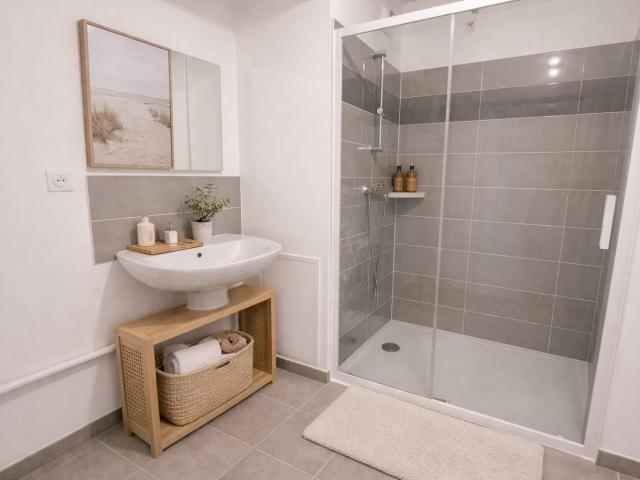 Location House Rue Georges Clemenceau, Lucé