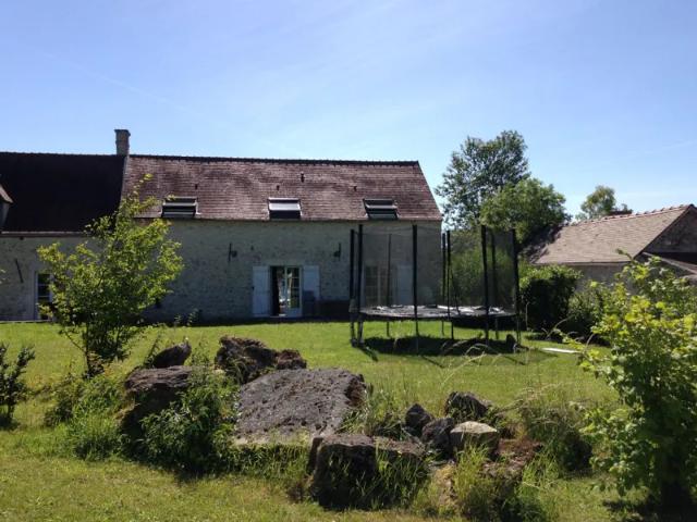 Location House Rue d'Orléans, Séry Magneval
