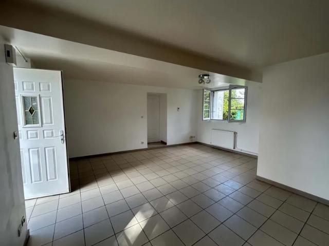 Location House Rue de Cuirieux, Vesles et Caumont