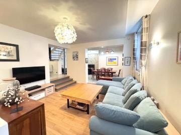 Location House Rue de Bizerte, Paris
