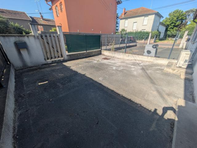 Location House Rue de Brosse, Feurs