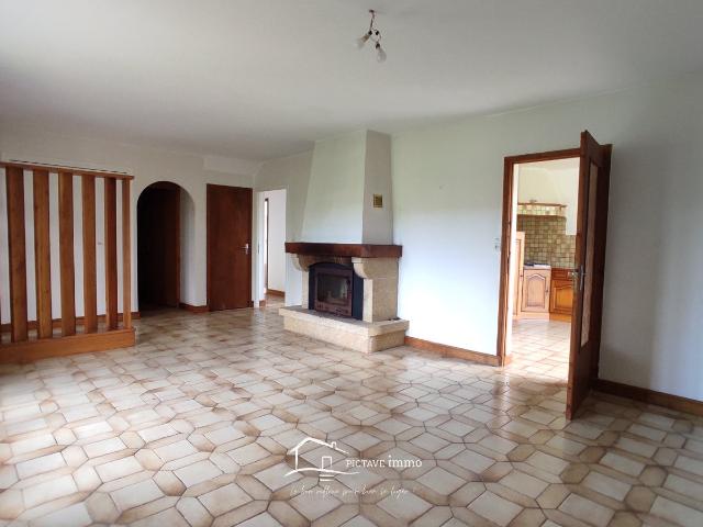 Location House Rue de la Cour Morand, Saint Sauvant