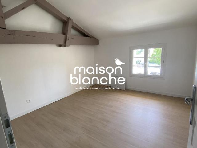 Location House Rue de la Pierre Folle, Montguyon