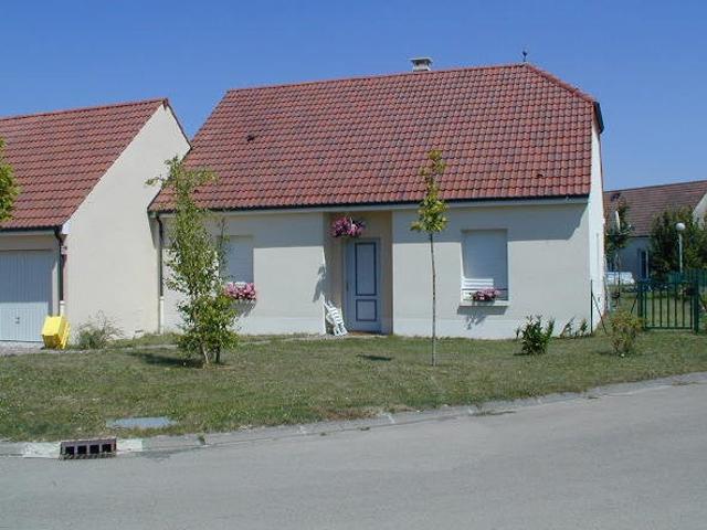 Location House Rue de la Vallée du Roux, Marcilly le Hayer