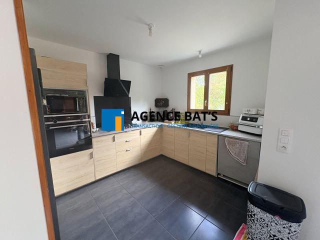 Location House Rue de l'Industrie, Unieux