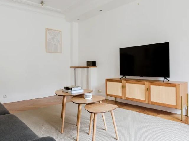 Location Appartement Rue de Miromesnil, Paris