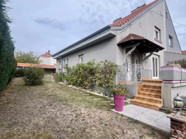 Location House Rue de Savoie, Créhange